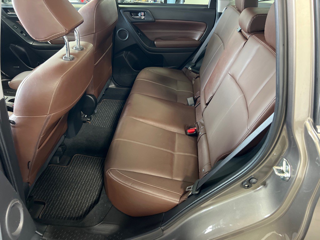 2018 Subaru Forester Image 13