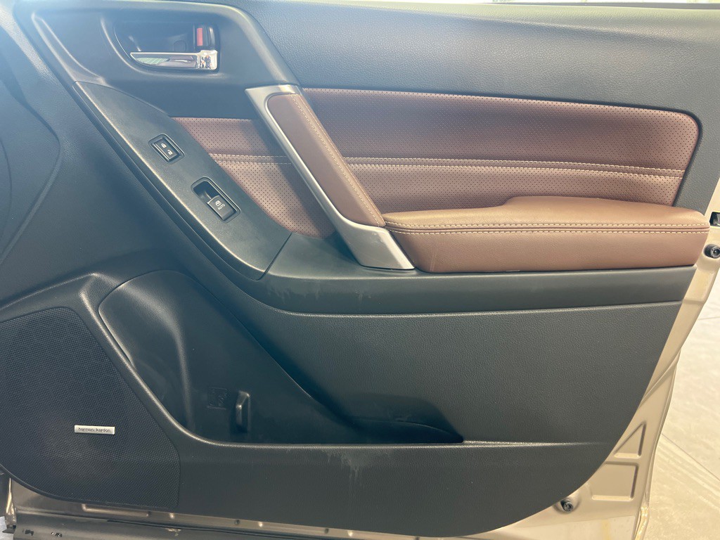 2018 Subaru Forester Image 18