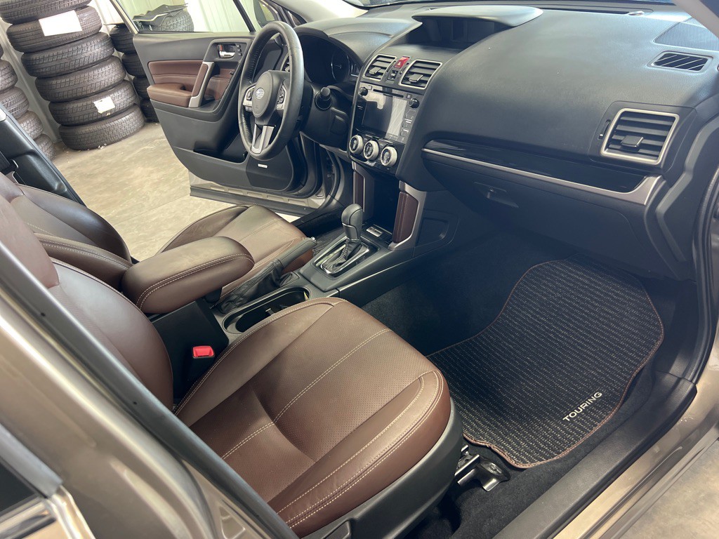 2018 Subaru Forester Image 19