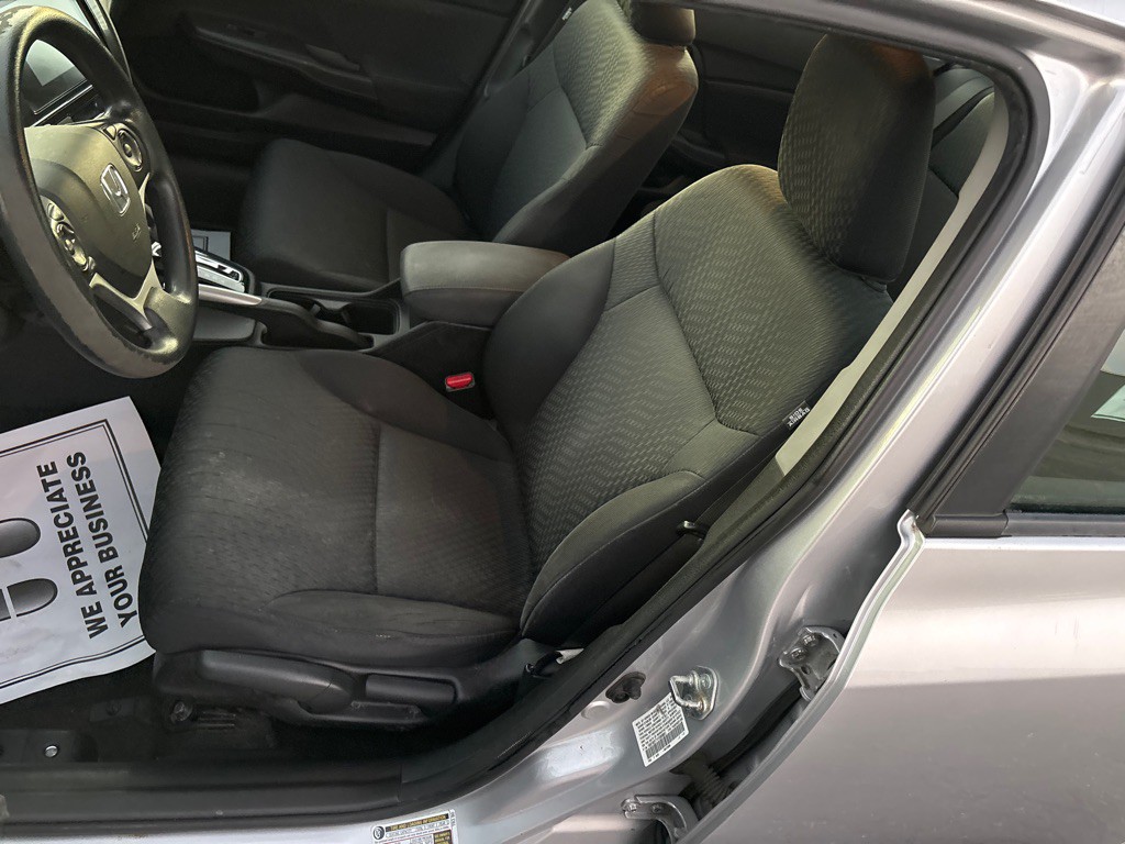 2015 Honda Civic Image 11