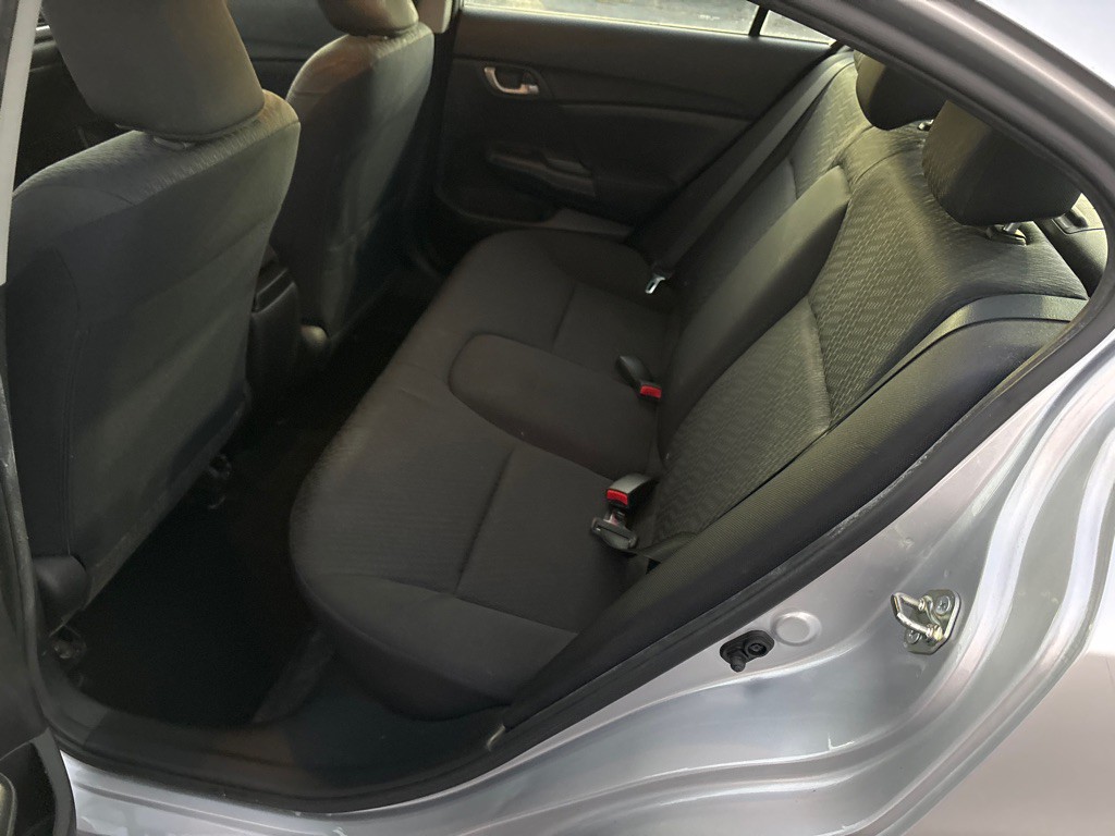 2015 Honda Civic Image 13