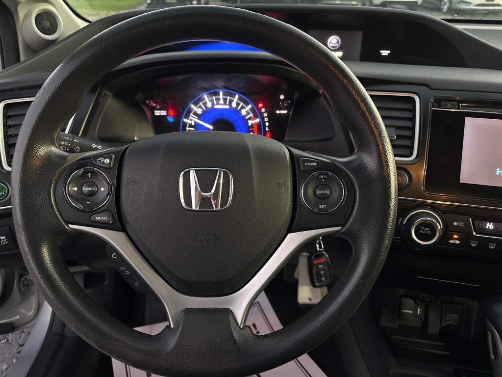 2015 Honda Civic Image 25
