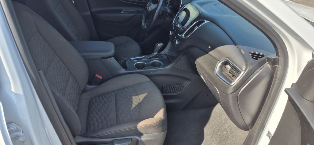 2018 Chevrolet Equinox Image 7