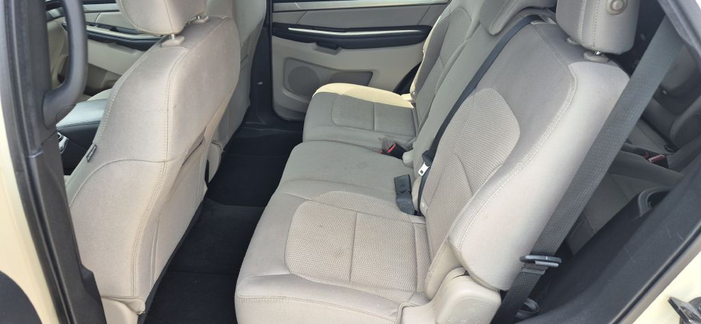 2018 Ford Explorer Image 6