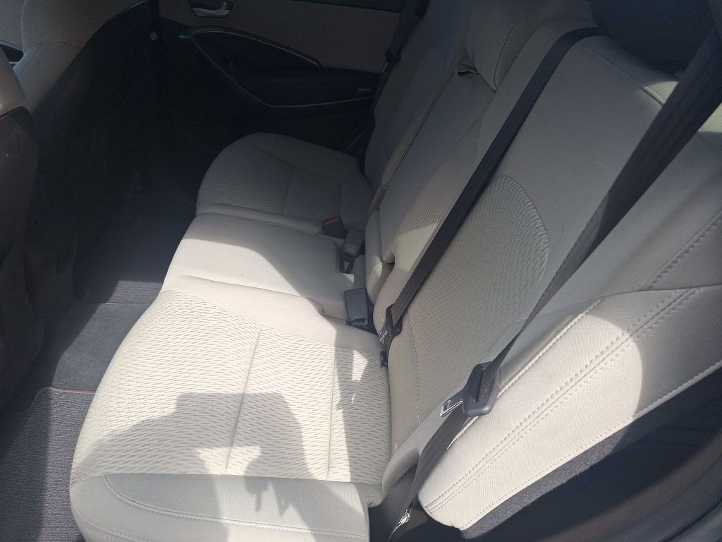 2017 Hyundai Santa Fe Sport Image 7
