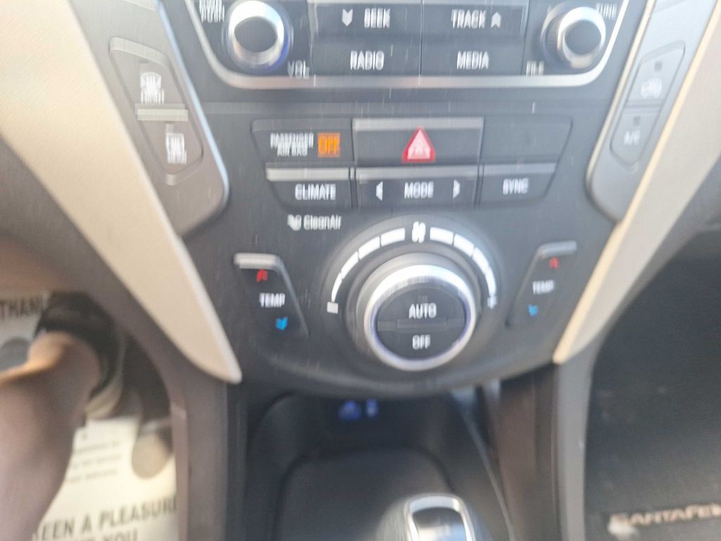 2017 Hyundai Santa Fe Sport Image 11