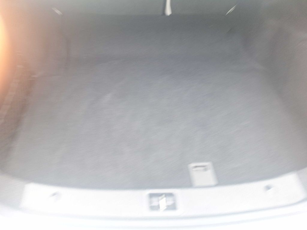2011 Mercedes-Benz C-Class Image 10