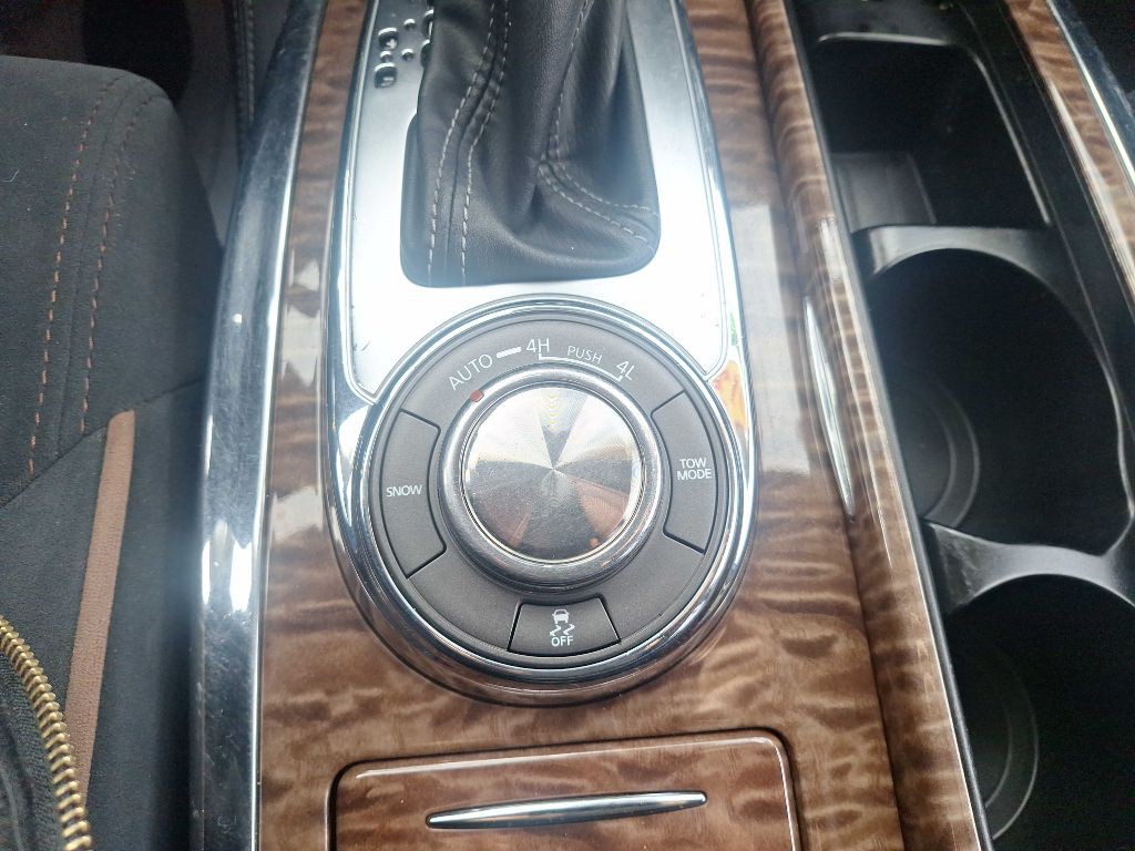 2018 Nissan Armada Image 14