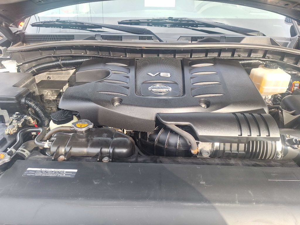 2018 Nissan Armada Image 17