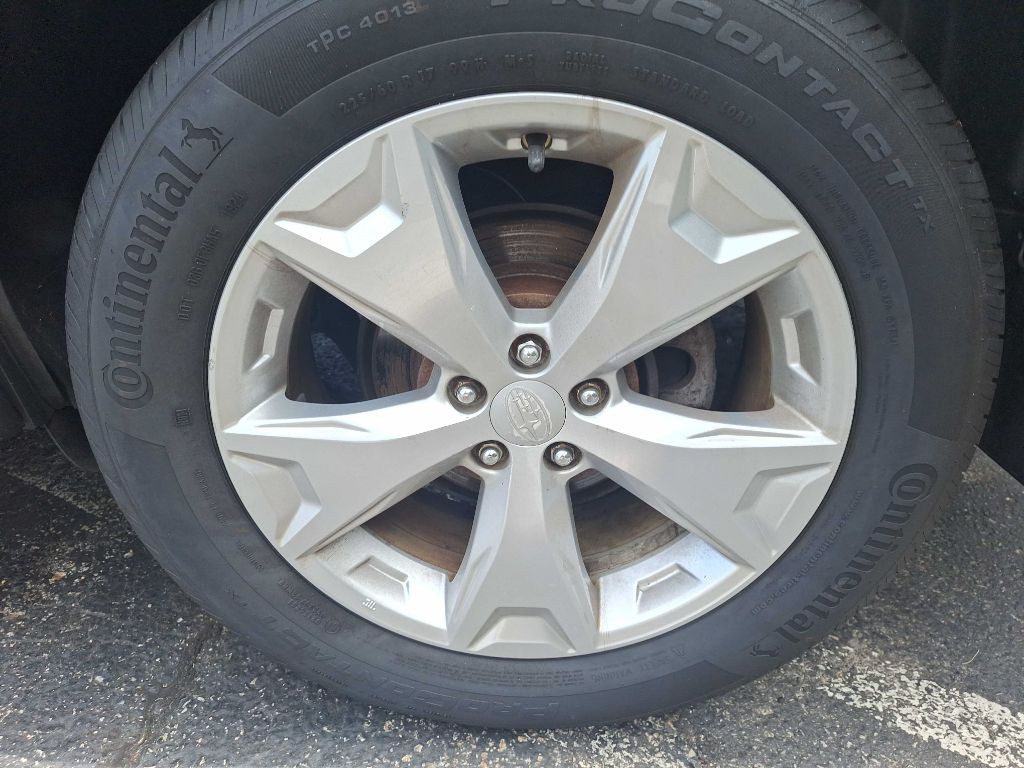 2014 Subaru Forester Image 13