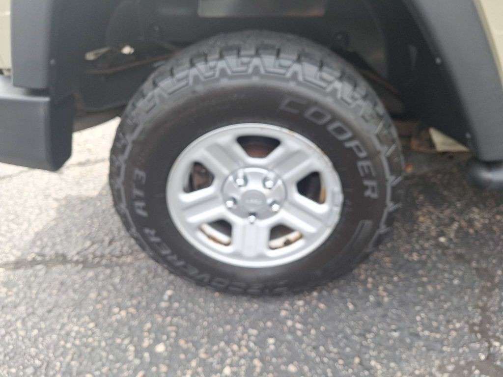 2018 Jeep Wrangler Image 13