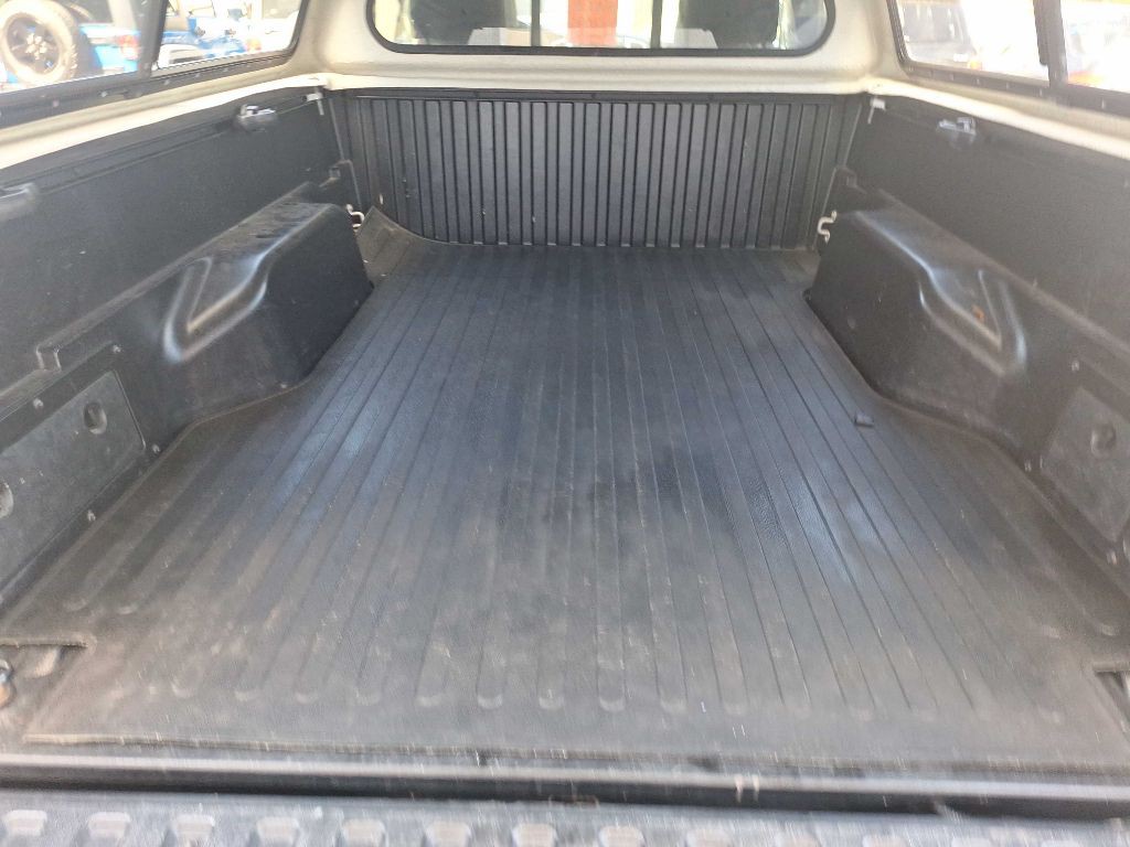 2015 Toyota Tacoma Image 6