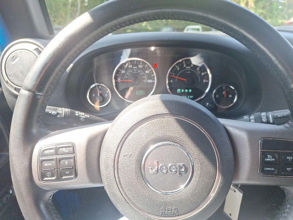 2016 Jeep Wrangler Unlimited Image 9