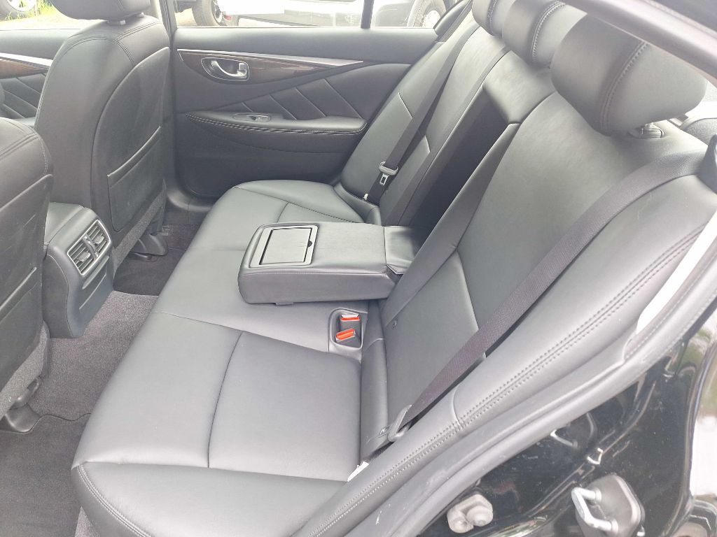 2018 INFINITI Q50 Image 7
