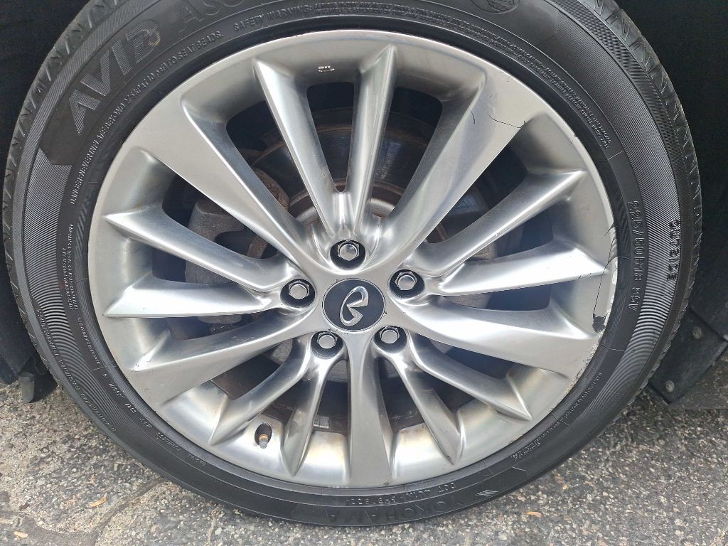 2018 INFINITI Q50 Image 11