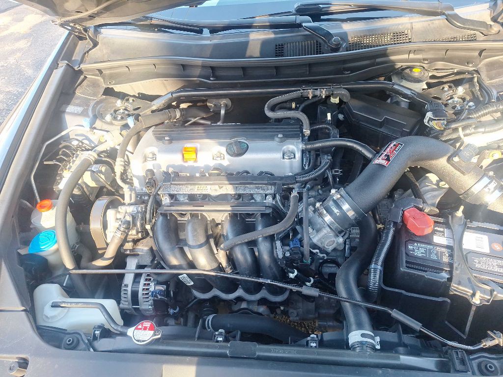 2010 Honda Accord Image 15