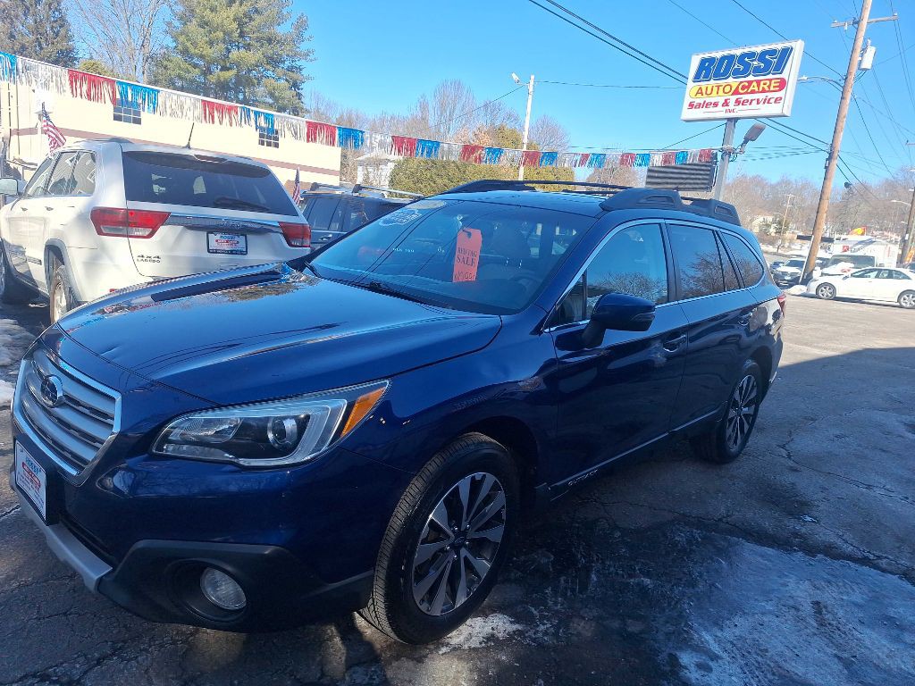 2015 Subaru Outback Image 2