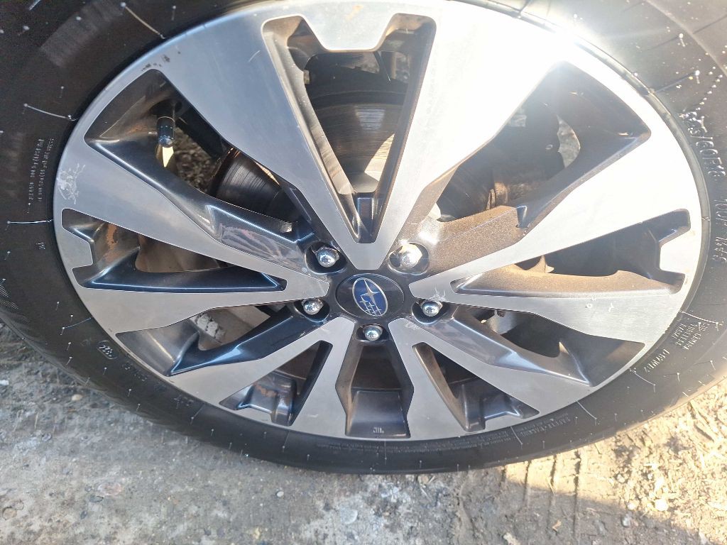 2015 Subaru Outback Image 16