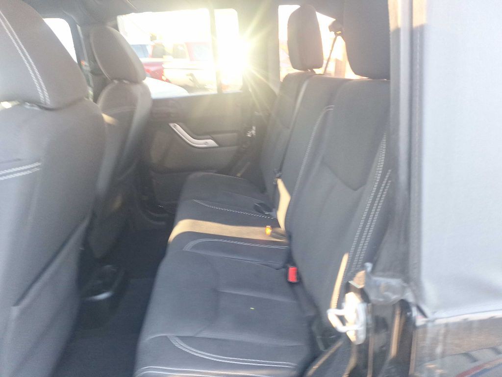 2016 Jeep Wrangler Unlimited Image 8