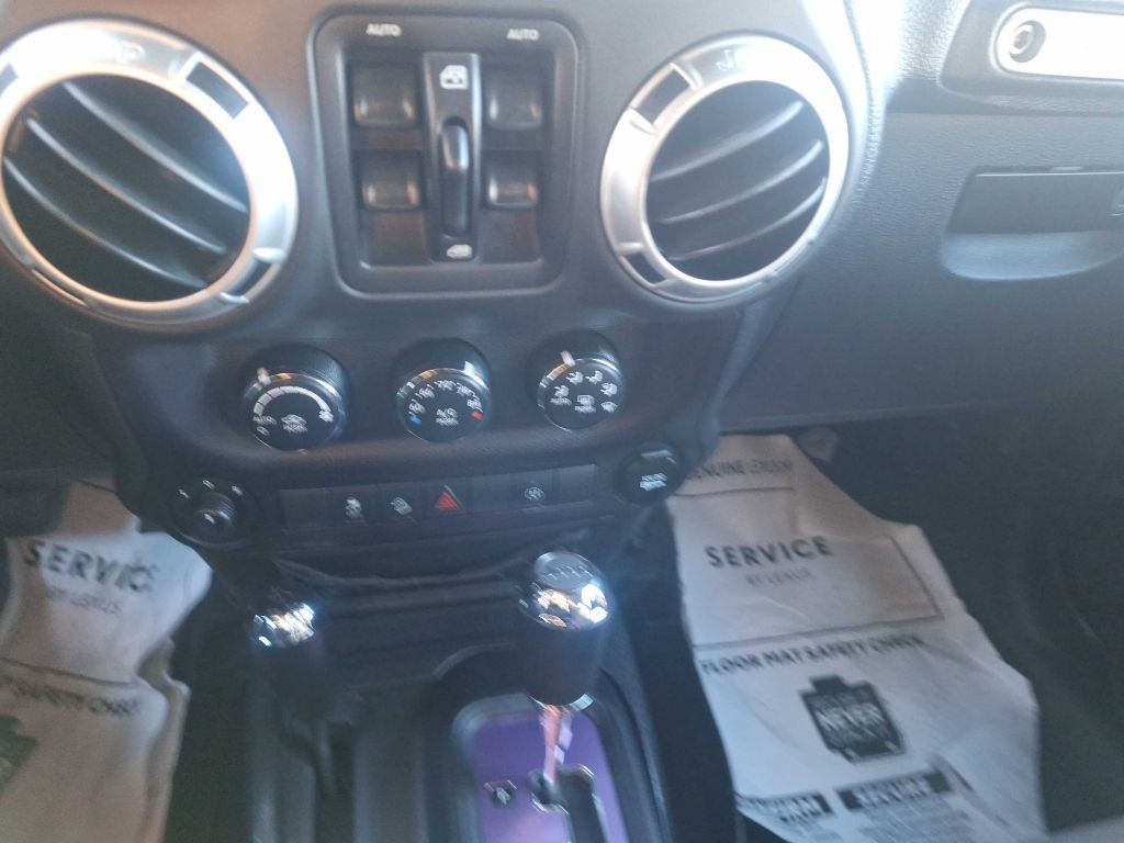 2016 Jeep Wrangler Unlimited Image 13