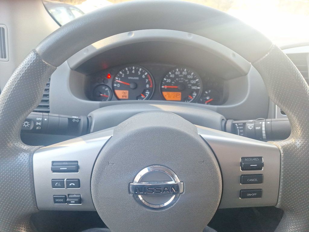 2019 Nissan Frontier Image 9