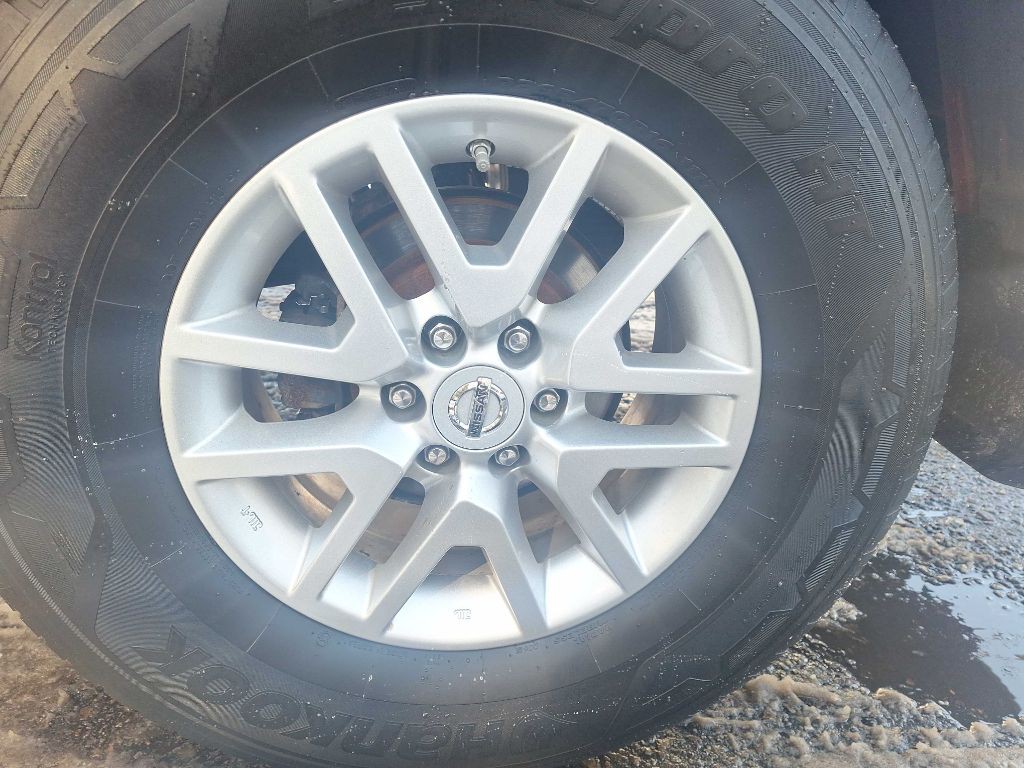 2019 Nissan Frontier Image 12