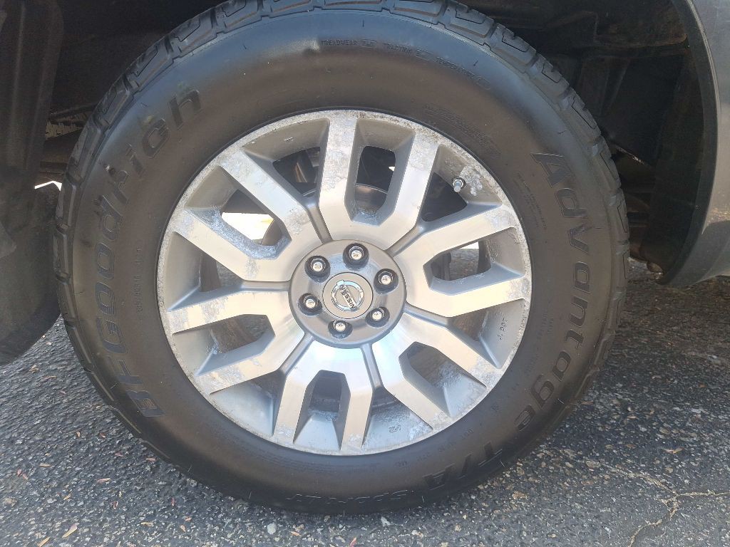 2012 Nissan Frontier Image 13