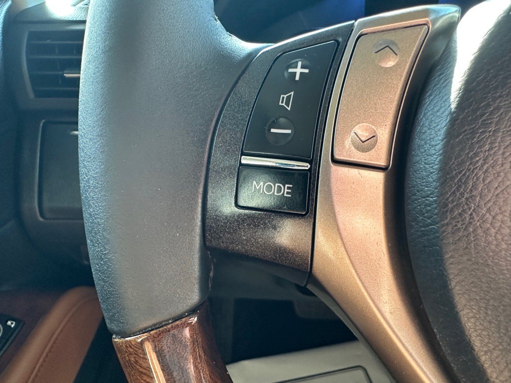 2015 Lexus RX Image 20