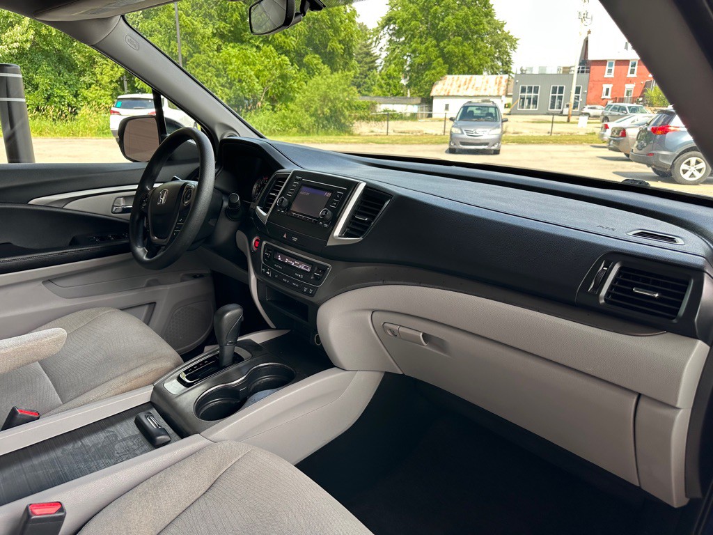 2016 Honda Pilot Image 18