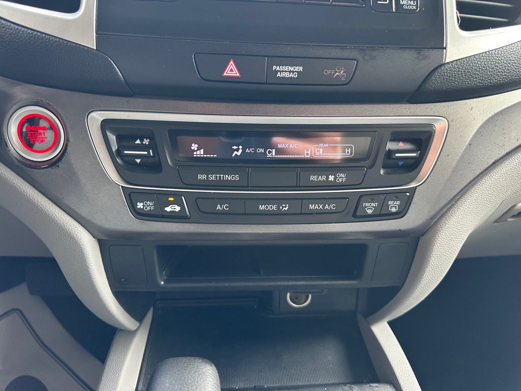 2016 Honda Pilot Image 27