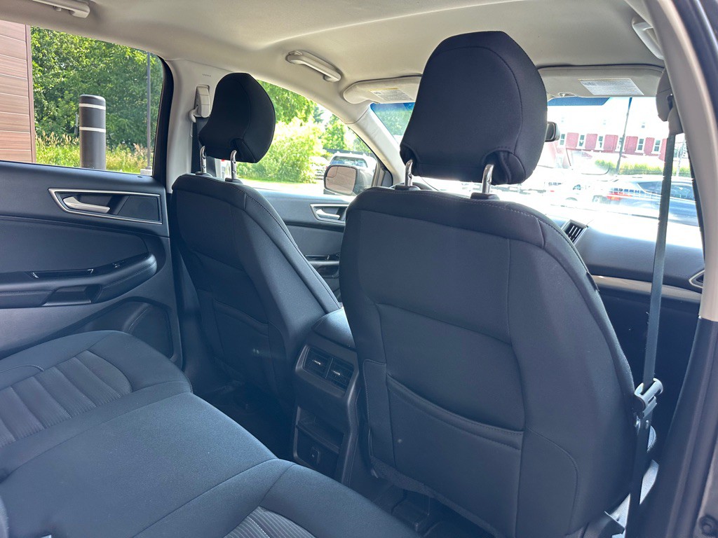 2018 Ford Edge Image 14