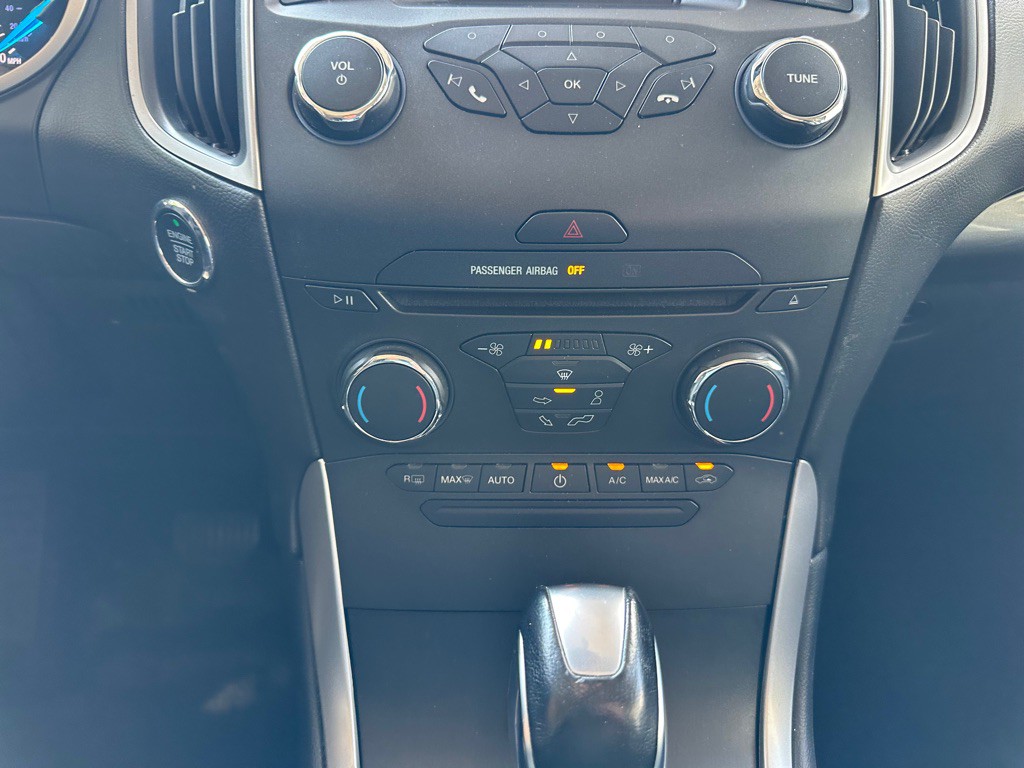 2018 Ford Edge Image 25