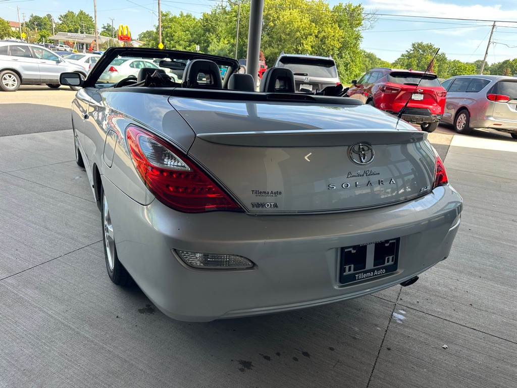 2007 Toyota Camry Image 5