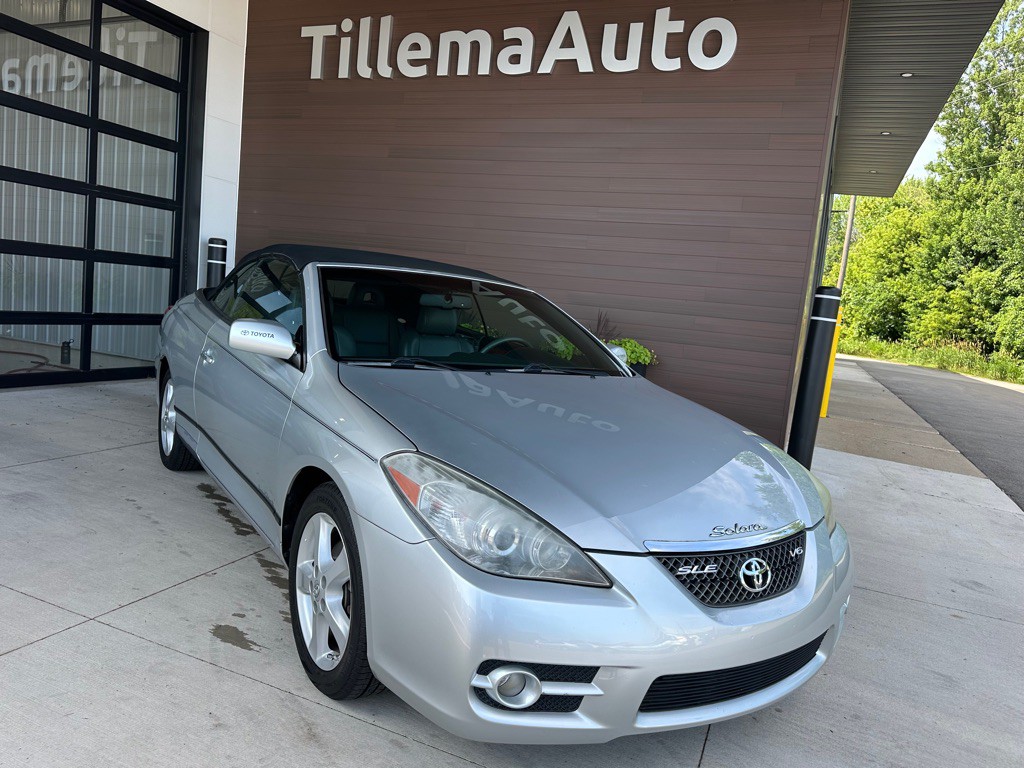 2007 Toyota Camry Image 25
