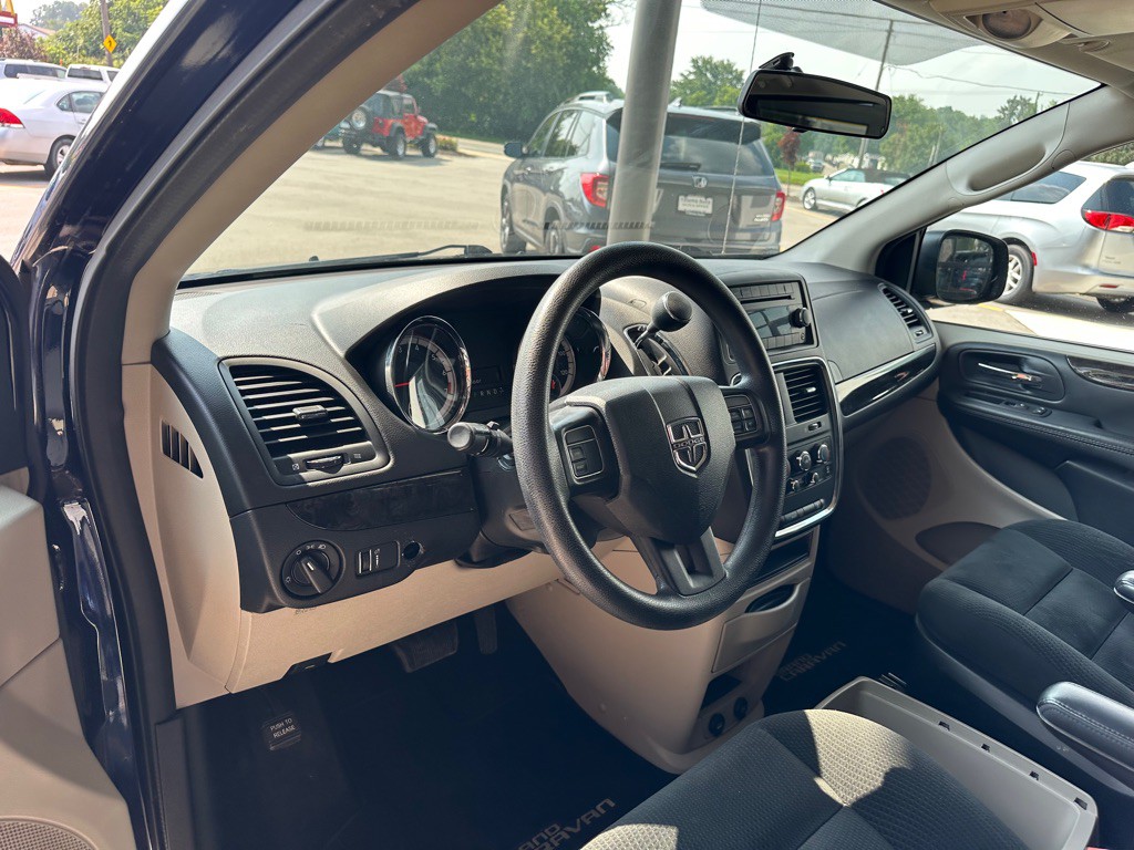 2016 Dodge Grand Caravan Image 9