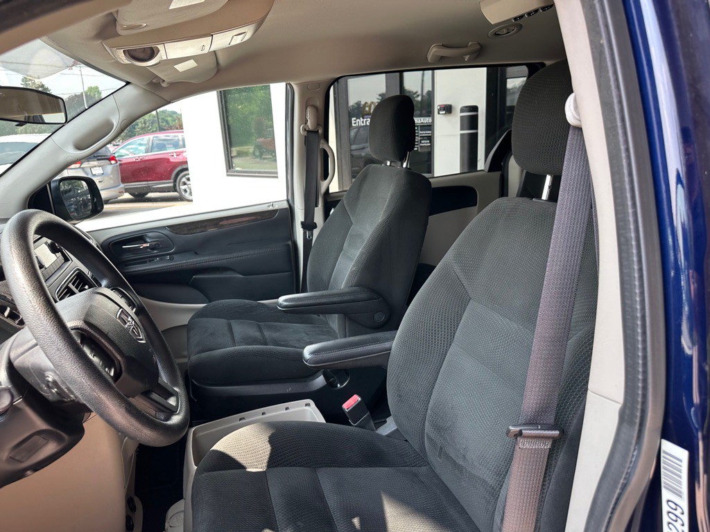2016 Dodge Grand Caravan Image 10