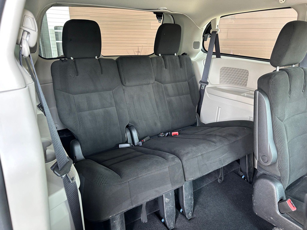 2016 Dodge Grand Caravan Image 17
