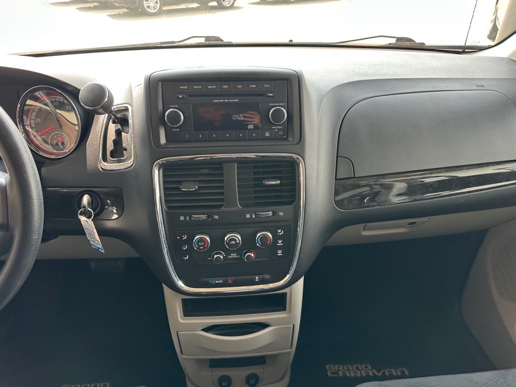 2016 Dodge Grand Caravan Image 25