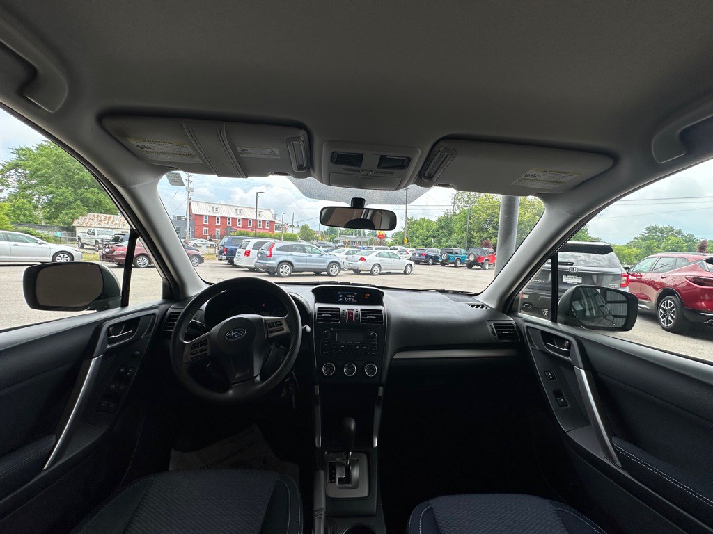 2015 Subaru Forester Image 18
