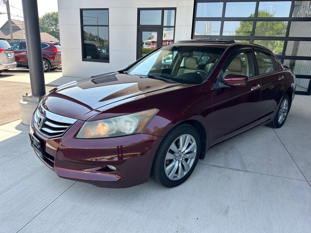 2011 Honda Accord Image 3