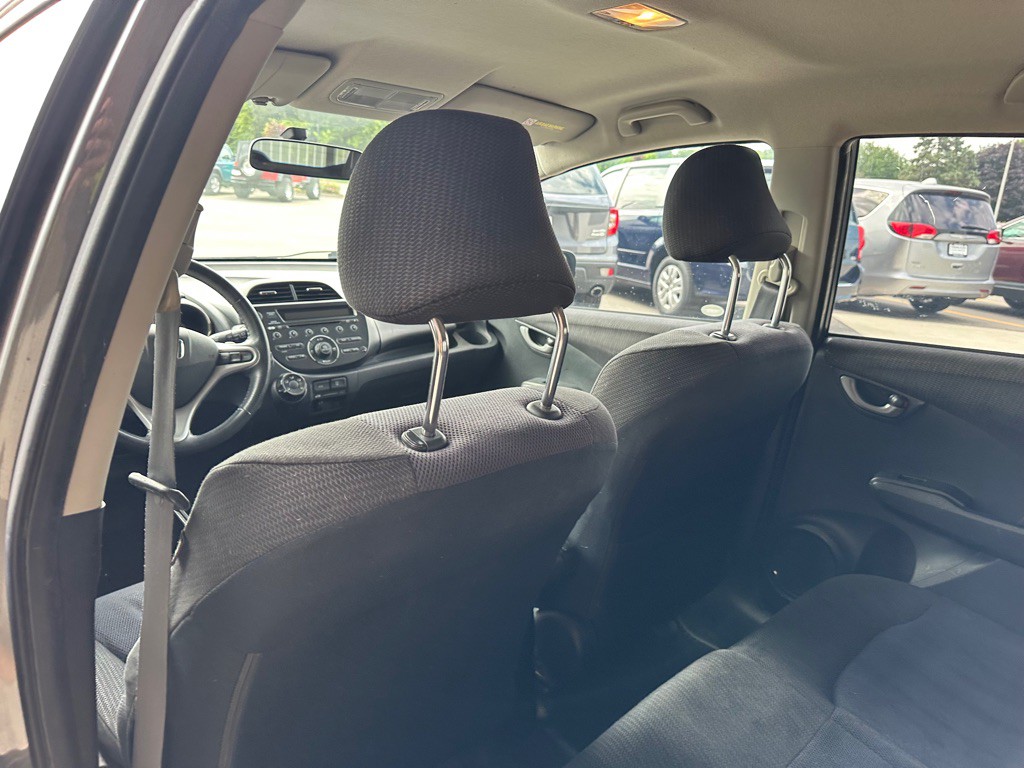 2013 Honda Fit Image 11