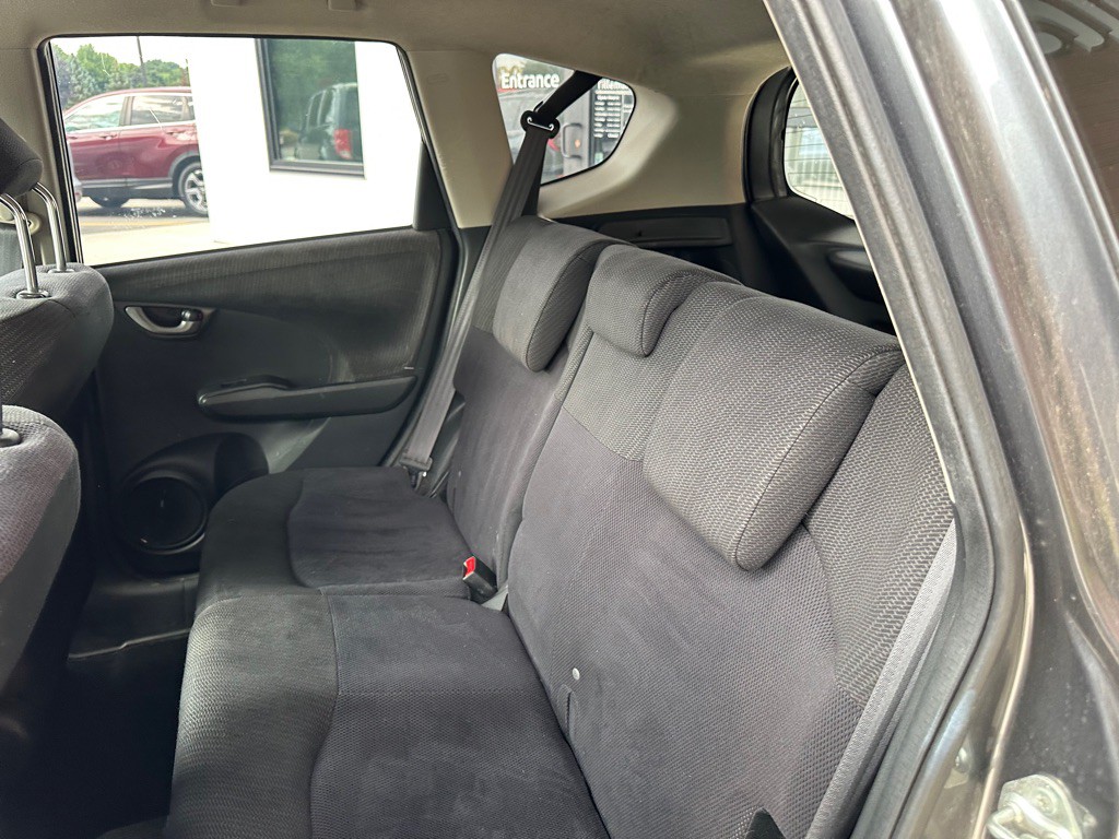 2013 Honda Fit Image 12