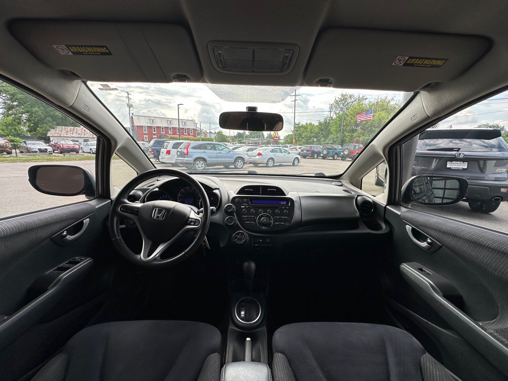 2013 Honda Fit Image 18