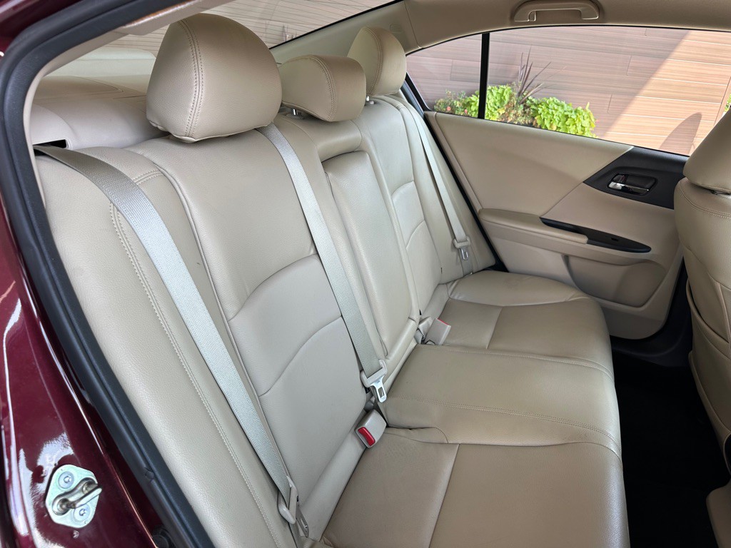 2014 Honda Accord Image 14
