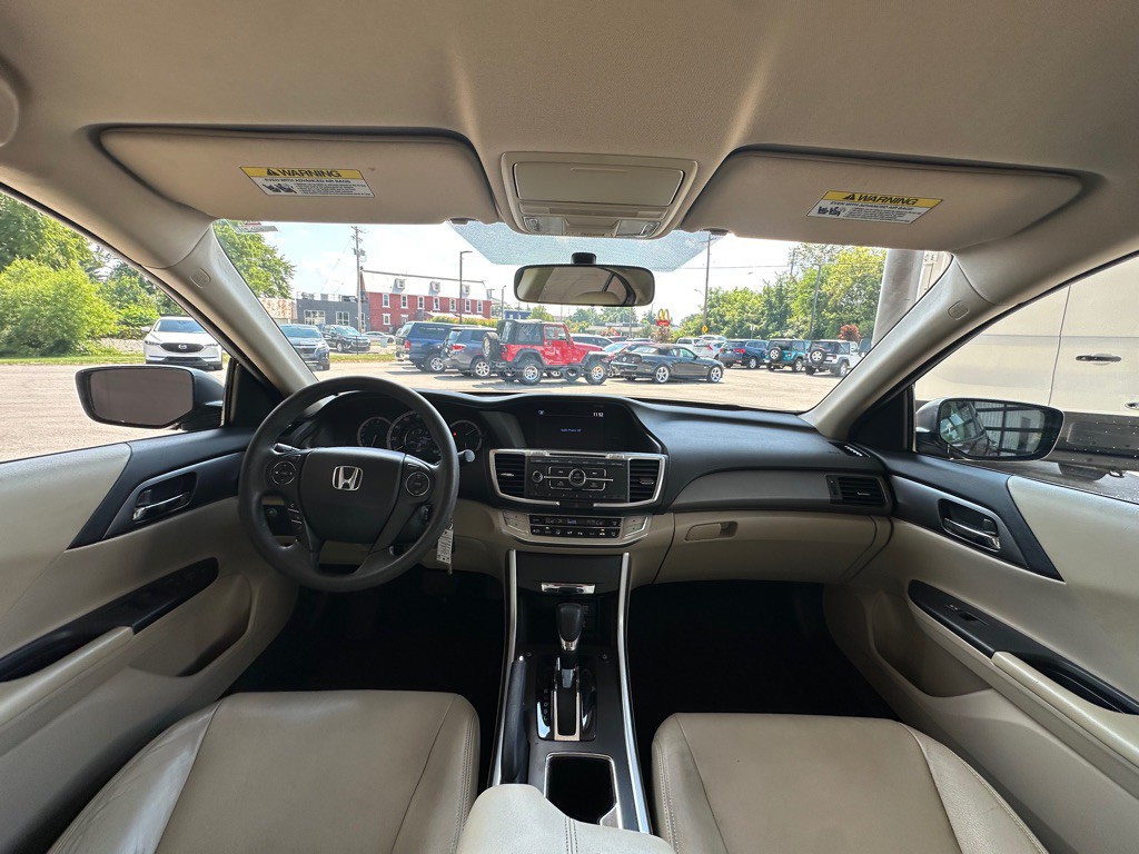 2014 Honda Accord Image 17