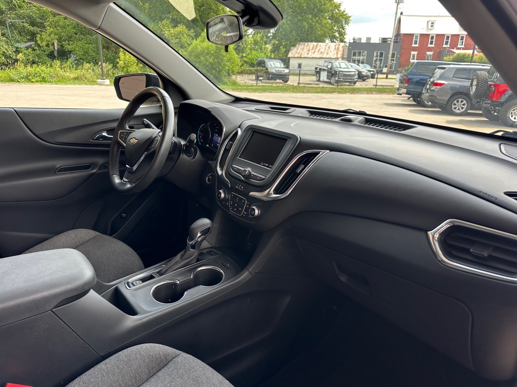 2022 Chevrolet Equinox Image 16