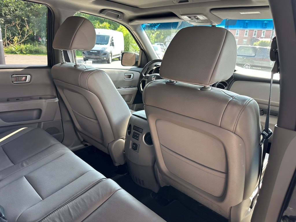 2012 Honda Pilot Image 16