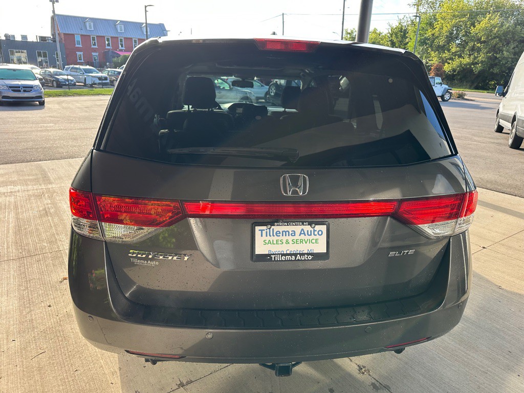 2016 Honda Odyssey Image 6