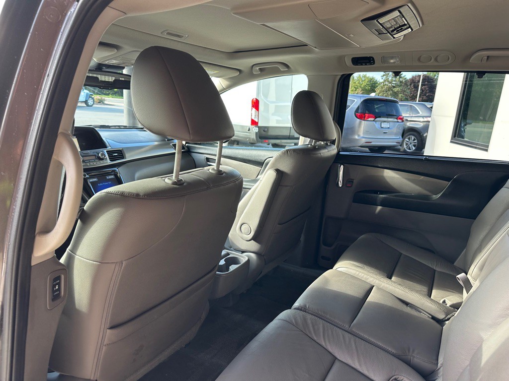 2016 Honda Odyssey Image 11