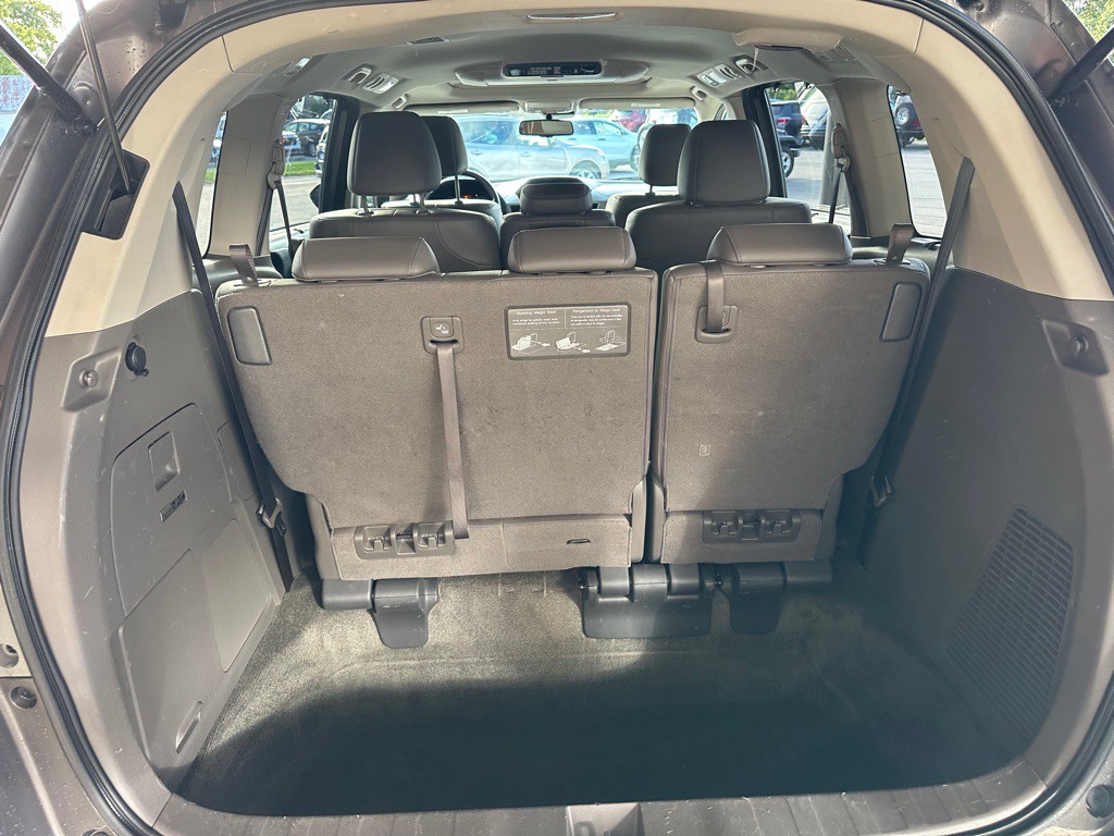 2016 Honda Odyssey Image 14